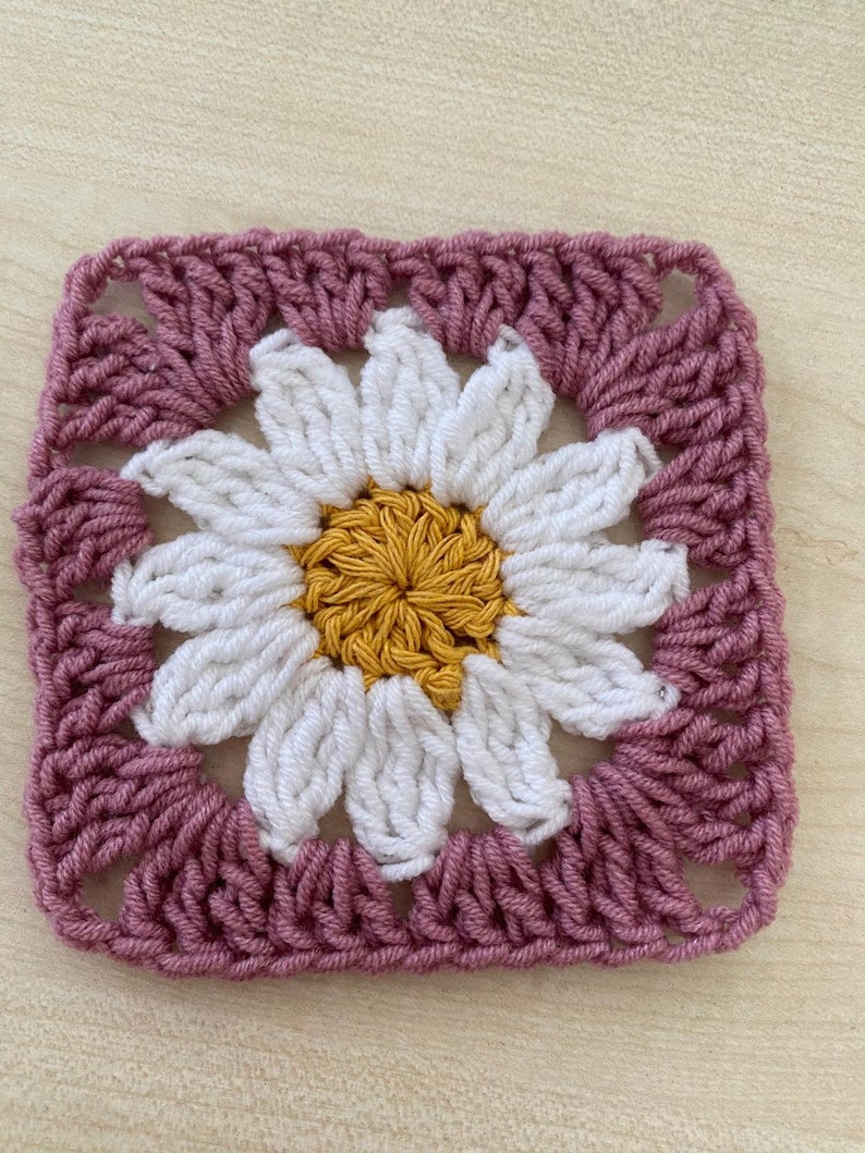 Flower Granny Square Crochet Pattern - Etsy