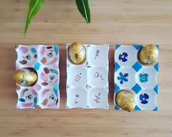 Porte-oeufs en porcelaine décoré à la main