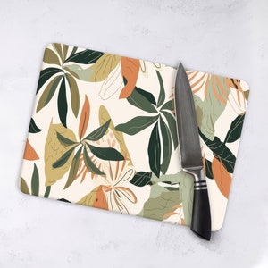 Floral Tempered Glass Cutting Board: Botanical Plant Design