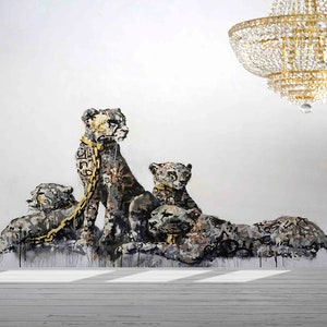 Banksy Cheetah Wallpaper: Modern Animal Wall Art (Peel and Stick)