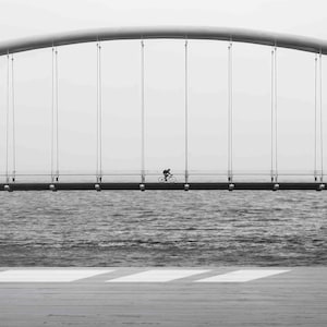 Benutzerdefinierte Tapete,weiße Tapete,weiße Tapete,weiße Tapete,weißes Wandbild,Wandbild mit Brücke auf Fahrrad