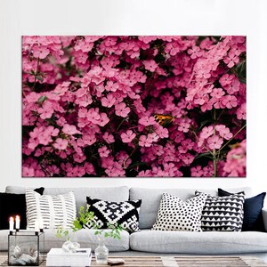 Arte em tela floral rosa: presente para amantes de flores botânicas