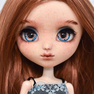 Eyechips bleu orange Paon Pullip image 2