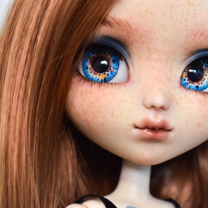 Eyechips bleu orange Paon Pullip image 3