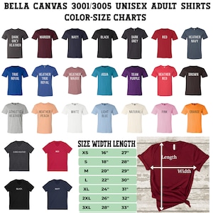 K&ouml;nnte beinhalten: Gr&ouml;&szlig;entabelle f&uuml;r Unisex-T-Shirts f&uuml;r Erwachsene von Bella Canvas 3001/3005 mit Farbmustern. Die Tabelle zeigt die verschiedenen Farben, die f&uuml;r die T-Shirts verf&uuml;gbar sind, darunter dunkelgrauer Melange, Rotbraun, Marineblau, Schwarz, Rot, Melange-Marineblau, K&ouml;nigsblau, Melange-K&ouml;nigsblau, Melange-Lila, Aqua, Team-Lila, Melange-Rot, Braun, Athletik-Melange, Melange-Pfirsich, Wei&szlig;, Hellblau, Natur, Rosa und Orange. Die Tabelle enth&auml;lt auch eine Gr&ouml;&szlig;entabelle mit Ma&szlig;en in Zoll f&uuml;r XS, S, M, L, XL, 2XL und 3XL.