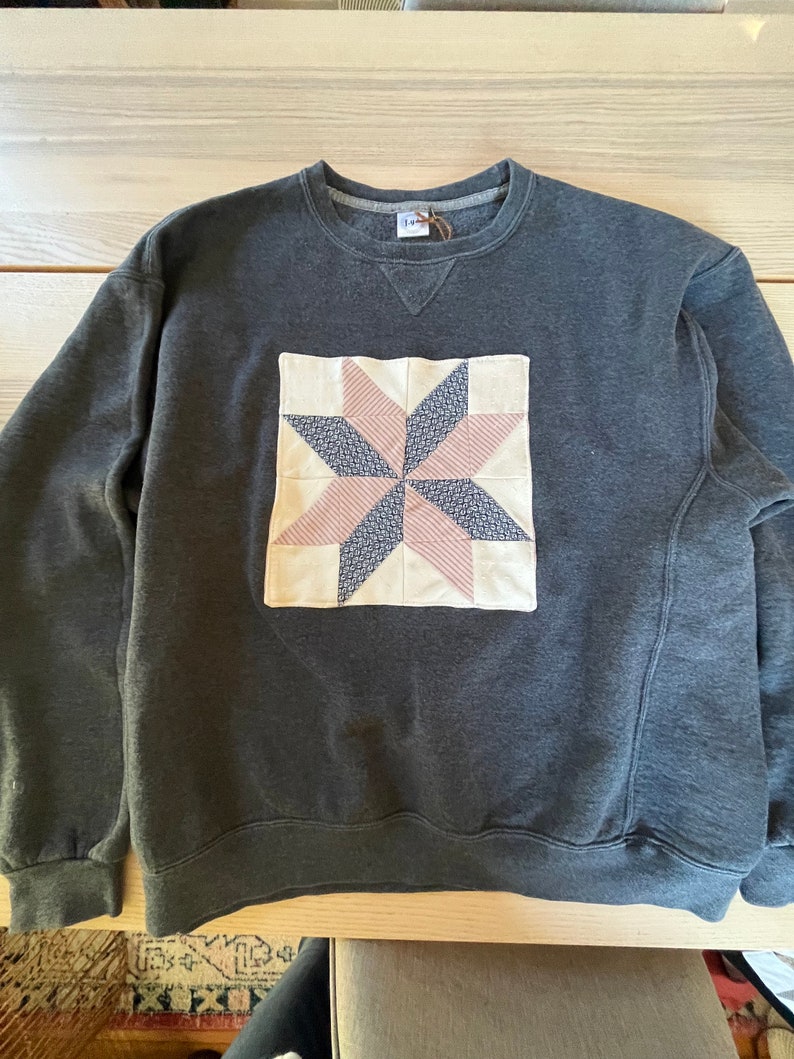 Asphalt Gray Purple Star Pattern Sweatshirt main image 1