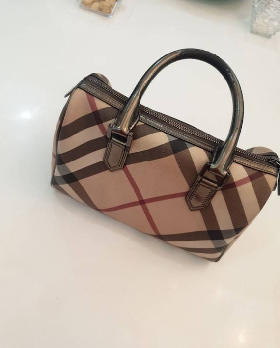 Burberry Vintage Checkered Nova Check Bag With Leather 