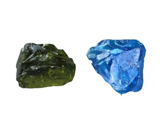 Ungeschnittene blaue und grüne Glas-Chunks