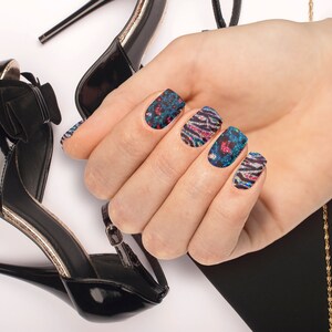 Girls Night Out Nail Wraps