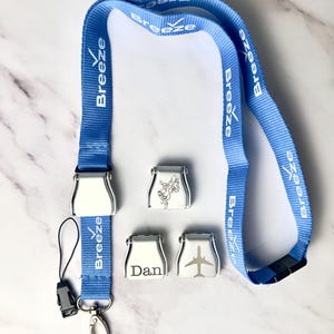 Breeze Airlines Seatbelt Buckle Lanyard: Engraved Flight Crew Badge Holder