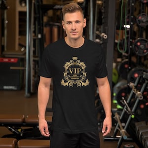 VIP... Very Important Pisshead! Unisex t-shirt
