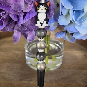 Choose Your Kitten Beaded Pen | Cat Lover Gift | Handmade Beaded Pen | Cute Cat Pen | Gift for Cat Mom | Unique Desk Accessories