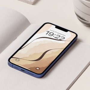 Ästhetischer, körniger Farbverlaufshintergrund für iOS, digitaler Download in dunklem Kastanienbraun, minimalistisches, minimalistisches Erdton-Hintergrundbild in Beige für das iPhone