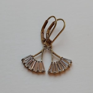 Art deco earrings-vintage style earrings-glass fan earrings-brass earrings-boho earrings-gift for her