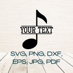 Könnte beinhalten: Schwarzweißes Musiknoten-Grafik mit dem Text "YOUR TEXT" zentriert auf einer horizontalen Linie über der Note. Der Text ist in einer fetten, Blockschrift. Das Bild ist auf einem Holzmaserungshintergrund.