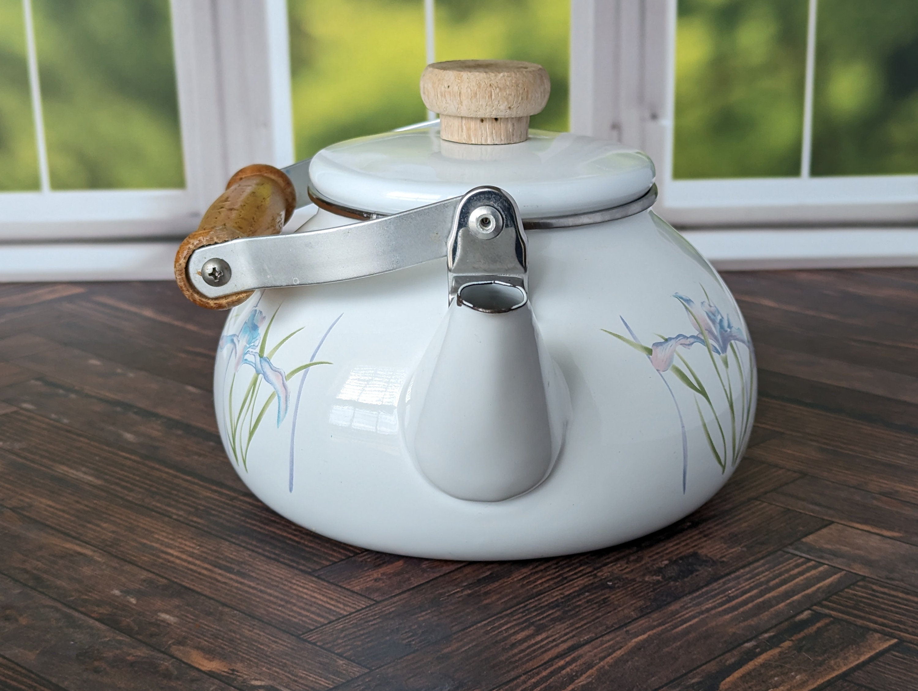 Lincoware Shadow Iris Teapot Gently Used Matches Corningware Etsy