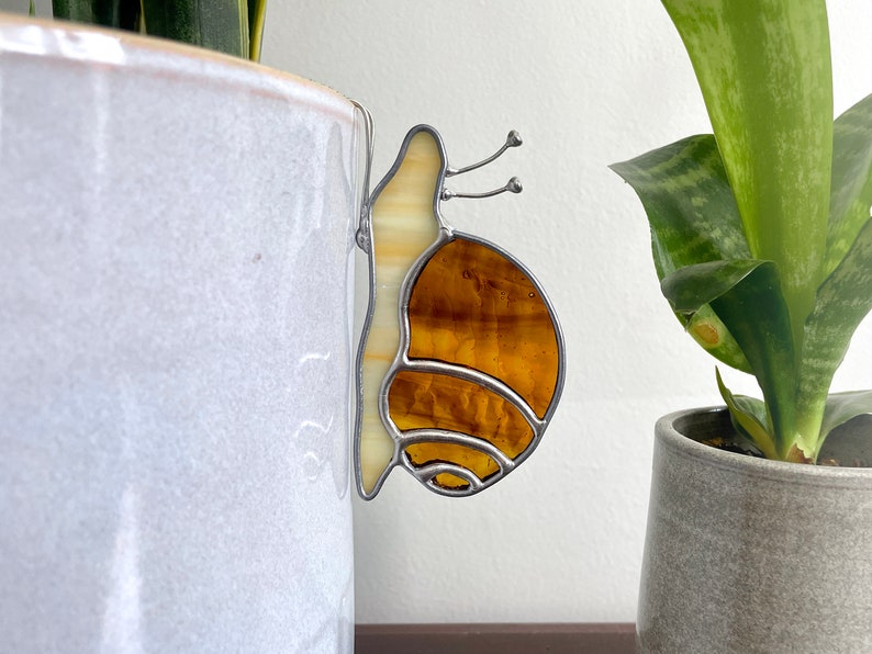 Stained Glass Snail Plant Pot Hugger, Garden Snail Stained Glass Plant Accessories Brown