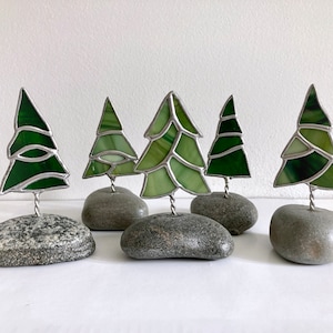 Stained Glass Tree on Rock Stand, Pine Tree Stained Glass, Nature Lover Gift, Cottage Decor