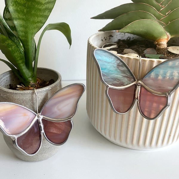 Stained Glass Butterfly Pot Hugger Nature-Inspired Home Accent Plant Pot Accessories Botanical Decor