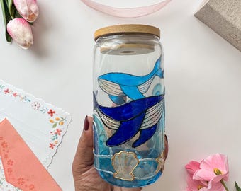 Hand-Painted Stained Can Glass Iridescent Blue Whales, Waves, Sea Shells, Glass Straw, Bamboo Lid | Iced Coffee Cup | Unique Gift for Her