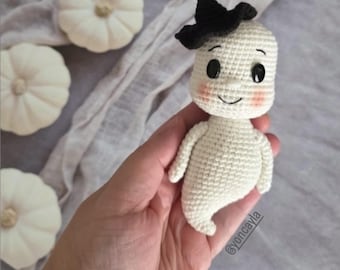 PDF-patroon gehaakt Halloween-spook: amigurumi-spook in heksenkostuum