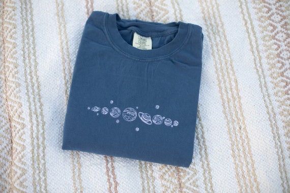 L　WELTRAUM Embroidery T-shirt Planets Embroidered T-shirt - Space Lover Gift, Space Shirt