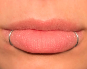 Fake Lip Ring, Silver Snake Bites, NO PIERCING Lip Cuffs, double lip ring, spider bites, fake piercing Labret