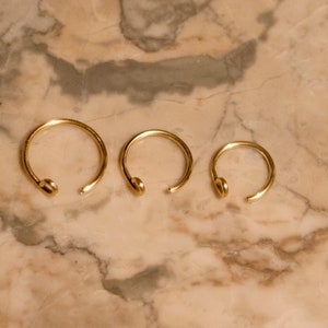 14k gold, Fake Lip Ring, 18 gauge, NO PIERCING Lip Cuff, coachella jewelry, labret, lip hugger, no piercing lip ring, minimalist, cosplay image 3