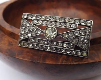 Art-Deco-Brosche aus Sterlingsilber mit Strasssteinen aus den 1930er Jahren – antiker Schmuck
