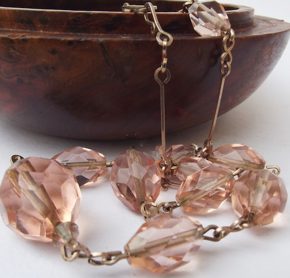1930s Art deco pink peach glass crystal wired nec… - image 1