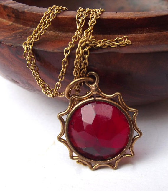 1920s Art deco red glass watch fob pendant, red g… - image 3