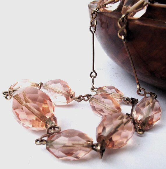 1930s Art deco pink peach glass crystal wired nec… - image 5