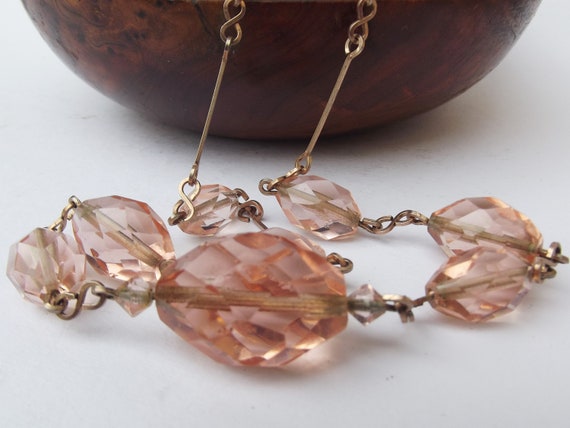 1930s Art deco pink peach glass crystal wired nec… - image 3