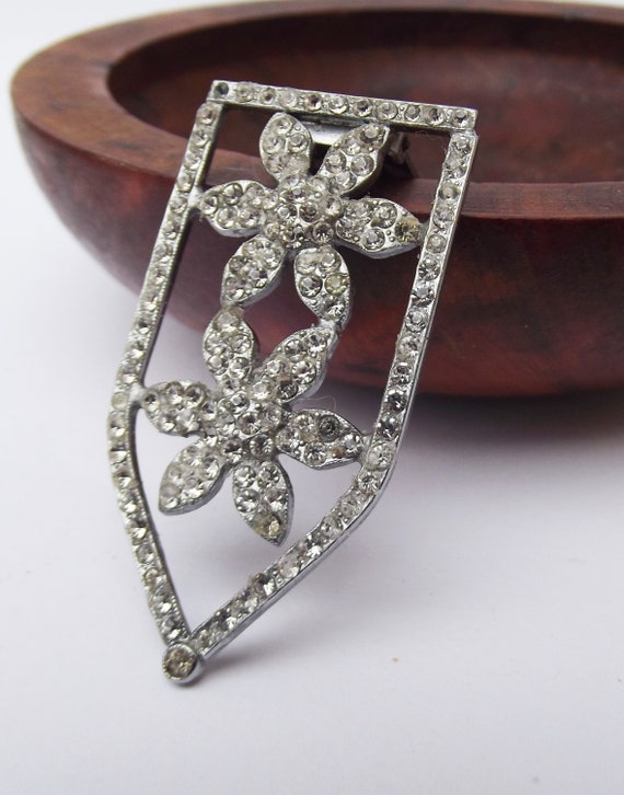 1930s Art deco rhinestone floral dress clip, floral rhinestone dress clip, rhinestone dress clip, for the collector, for a gift