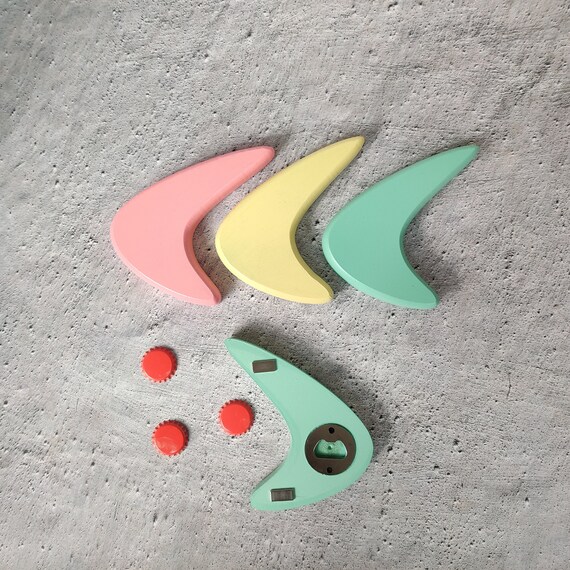 Retro Boomerang Bottle Opener: Atomic Age Magnetic Bar Decor