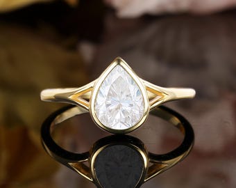 Anello di fidanzamento con moissanite a forma di pera, anello di nozze solitario in oro giallo, anello nuziale con fascia divisa per anniversario, anello vintage con castone incastonato