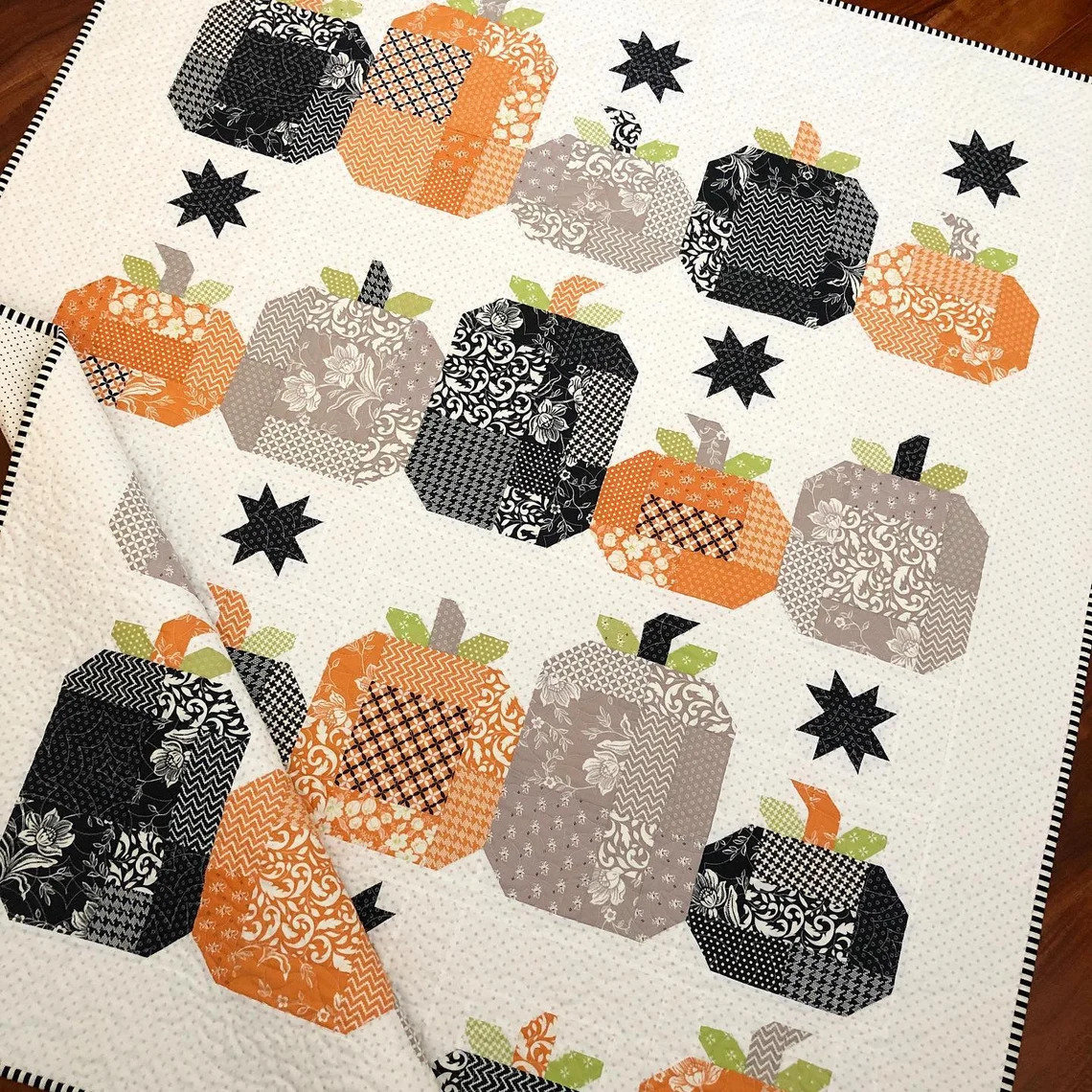 Hocus Pocus Quilt Pattern by the Pattern Basket - PAPER Pattern ...