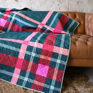 Upscale Plaid Quilt Pattern by Lo & Behold Stitchery PAPER Pattern, Christmas Quilt Pattern, Modern Quilt Pattern image 4