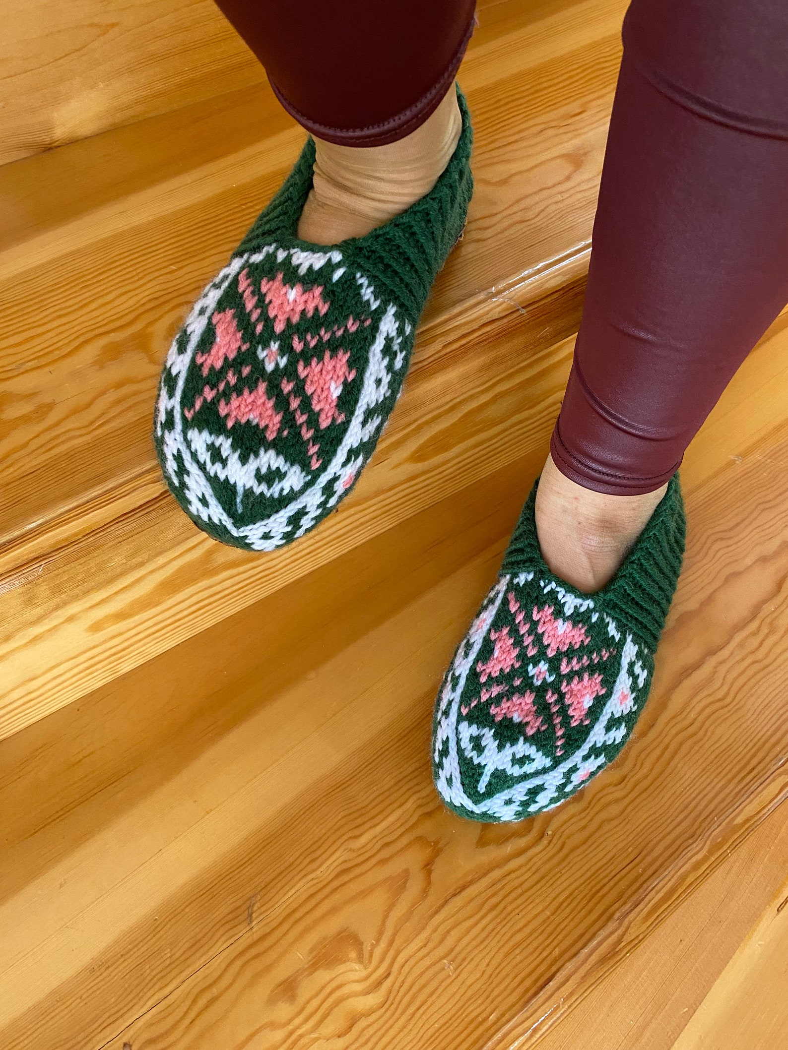 Women Knit Slippers/ Green Warm Slipper Socks With Suede Soles/ Knit