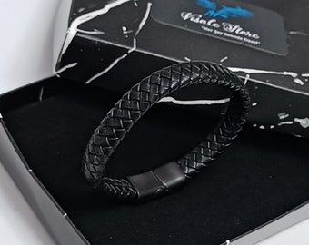 100% Leather Magnet Buckle Bracelet