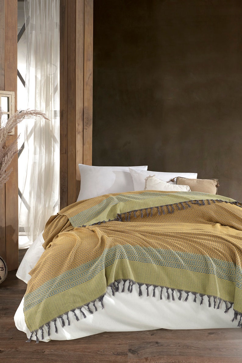 Türkische Decke in Queen-Size-Größe, gewebte Überwurfdecke für Couch, große Stranddecke, türkische Baumwoll-Überwurfdecke, Tagesdecke Queen 80 x 100 Zoll Gelb