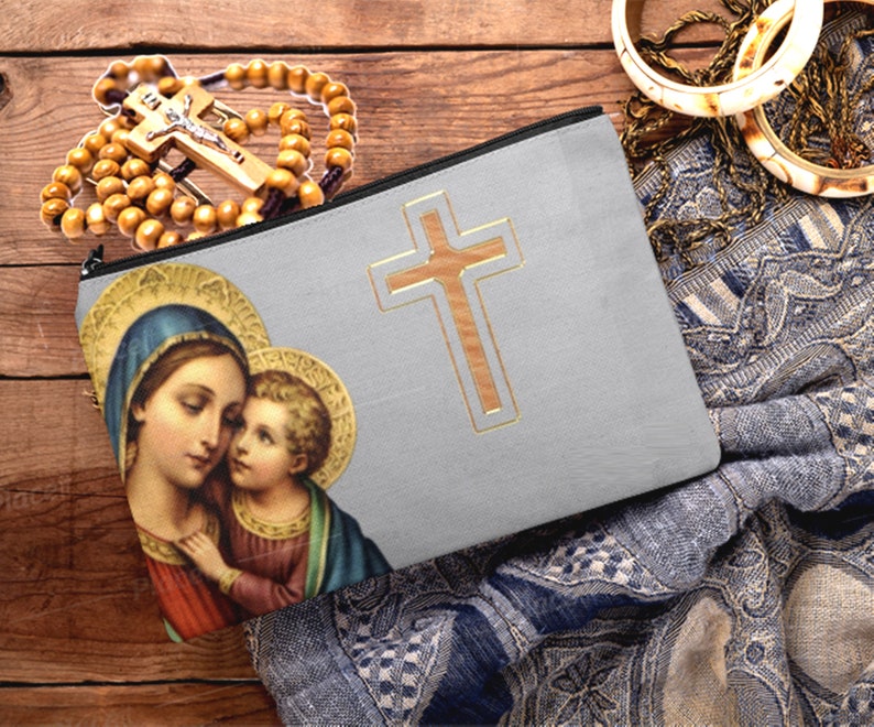 rosary pouch,
rosary case,
rosary purse,
lady of guadalupe,
rosary pouch zipper,	
catholic purse,	
prayer beads case,	
rosary icon case,	
religious gift,	
religious pouch,	
catholic gift,	
tapestry rosary case,
icon zipper pouch,