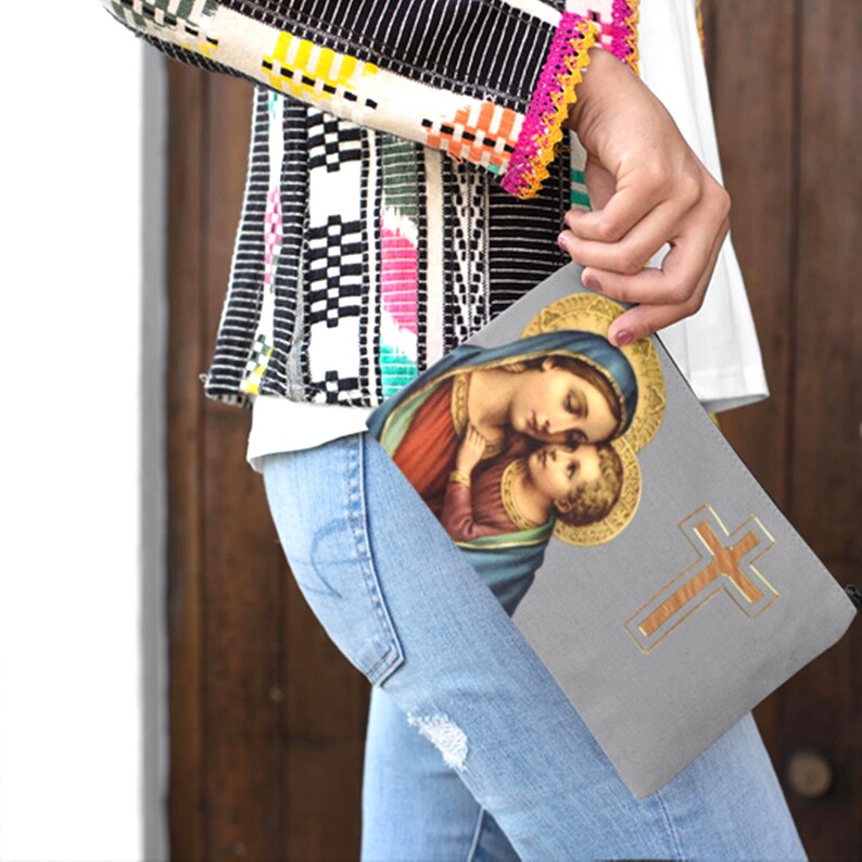rosary pouch,
rosary case,
rosary purse,
lady of guadalupe,
rosary pouch zipper,	
catholic purse,	
prayer beads case,	
rosary icon case,	
religious gift,	
religious pouch,	
catholic gift,	
tapestry rosary case,
icon zipper pouch,