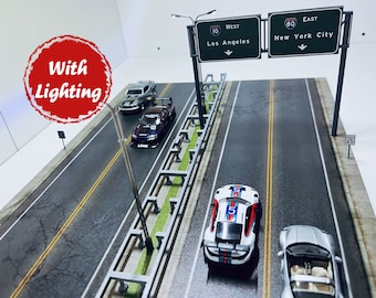 Hot Wheels Display Diorama 1:64 Scale LED Highway Scene | Mini GT
