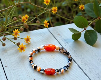 Handcrafted Carnelian & Flame Agate Stretch Bracelet – Vintage Focal Beads, One of a Kind