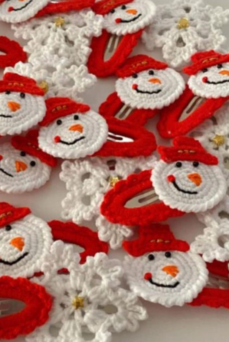 White - Handmade Crochet Hair Clip 15