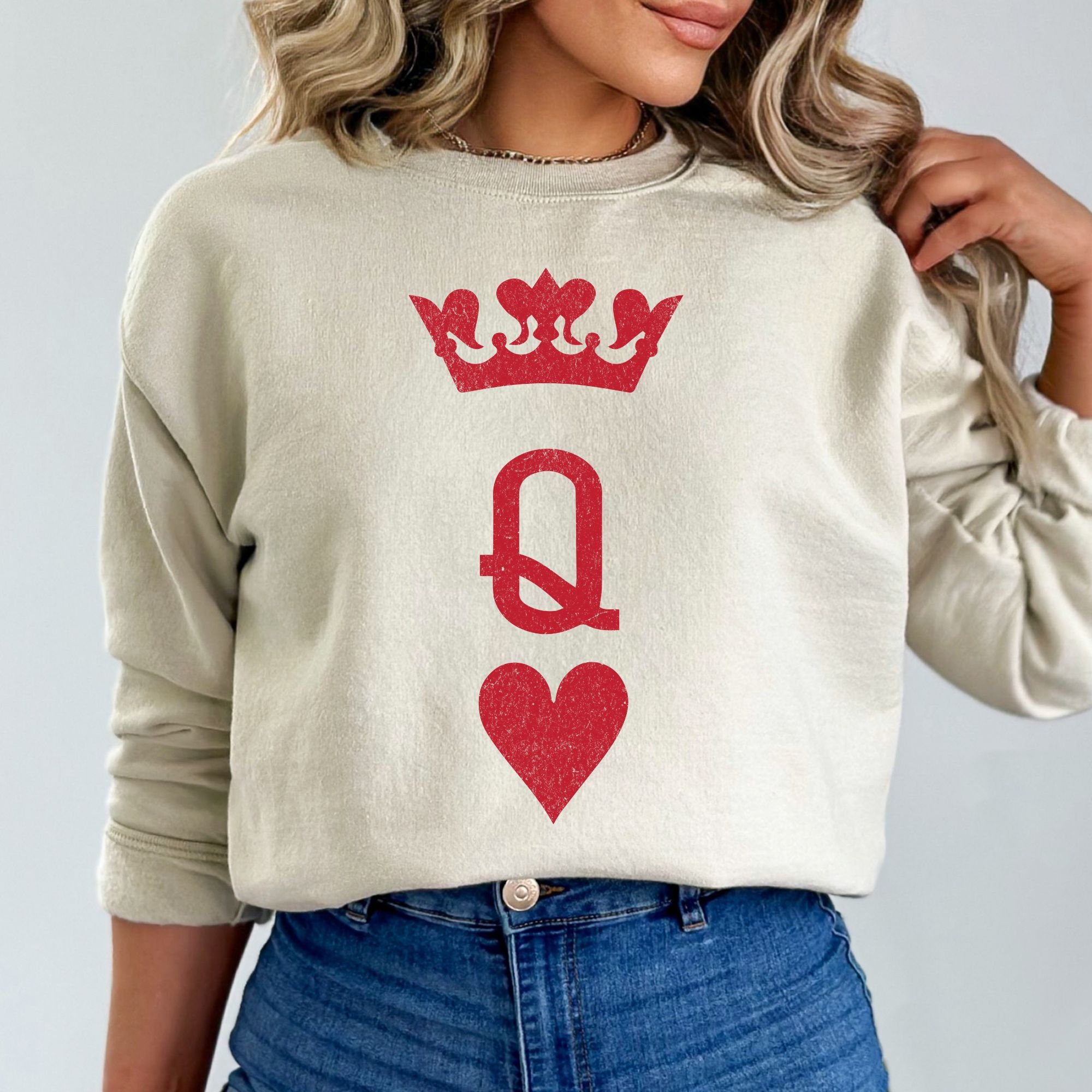 QUEEN OF EVERYTHING Round Neck Sweatshirt