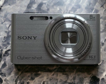 Valentine's Day Special: Rare Grey Sony Cybershot DSC-W730 - 16.1MP, High Zoom, Sleek Design, Perfect for Capturing Love Moments