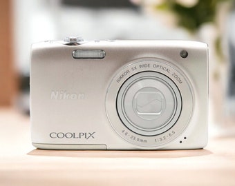Rare Silver Nikon Coolpix S3100 Digital Camera - Perfect Valentine's Gift for Photography Lovers, Y2K Digital, Excellent Condition