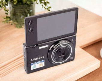 Unique Black Samsung MV800 Vlog Camera, Ideal Valentine's Gift, Capture Every Moment in Style, Y2K Digital, Excellent Condition